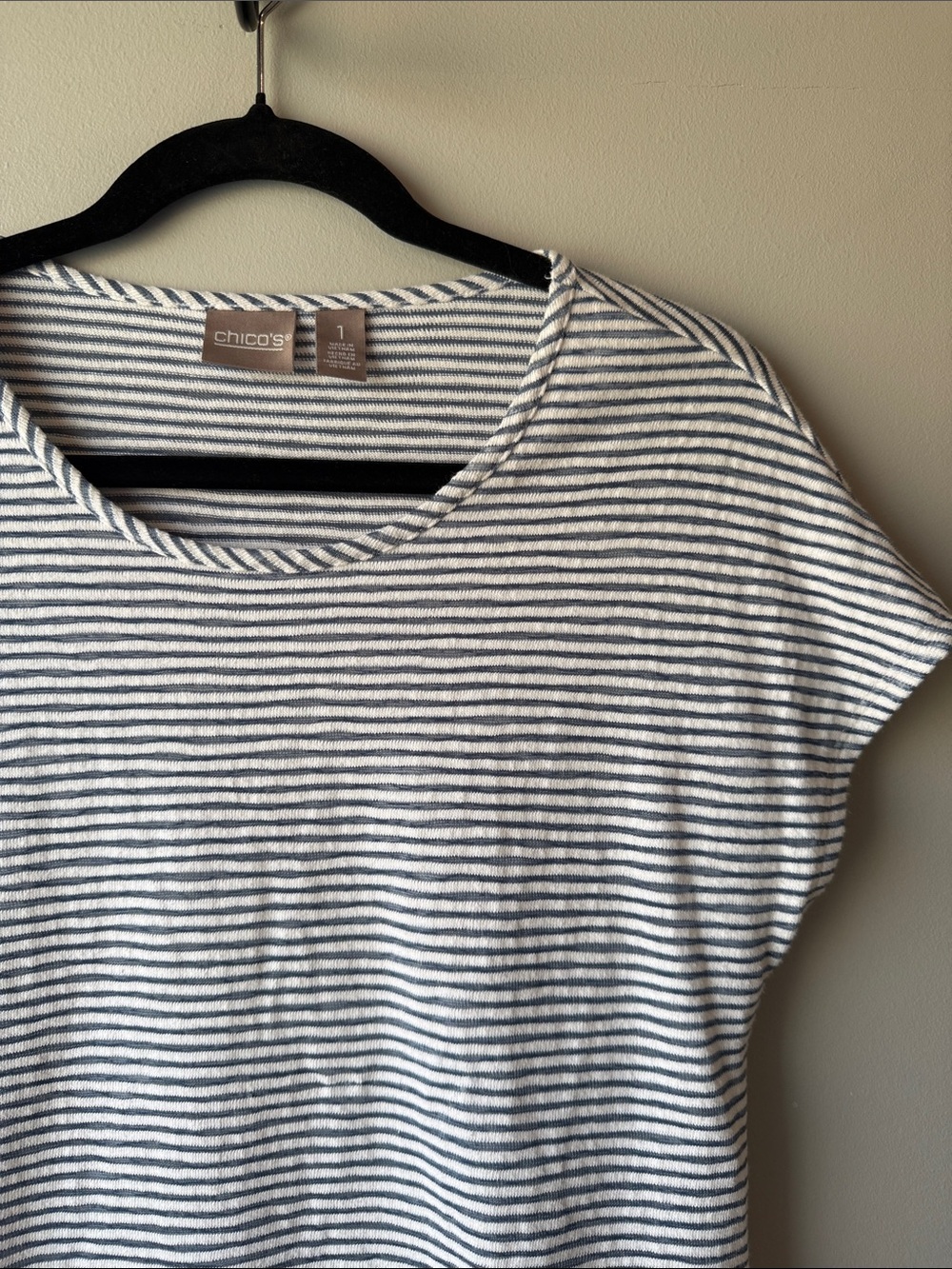 Chico's capped Sleeve Striped Tee in White and sea blue size 1 or M